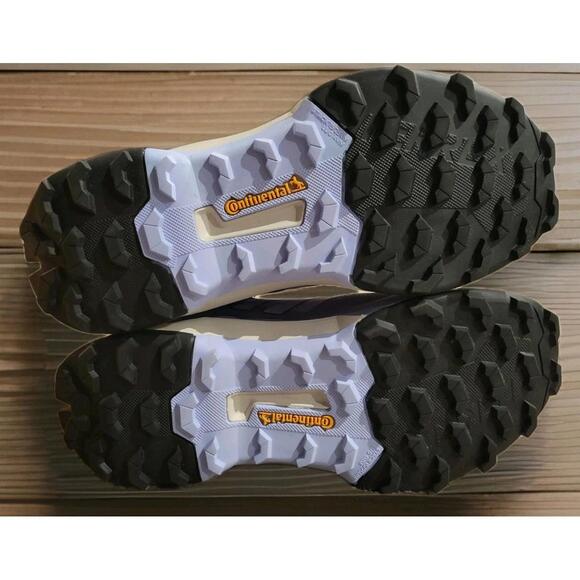 Women’s Size 7 Adidas Terrex AX4 Mid Gore-Tex Hiking Sneakers Boots - Picture 6 of 6